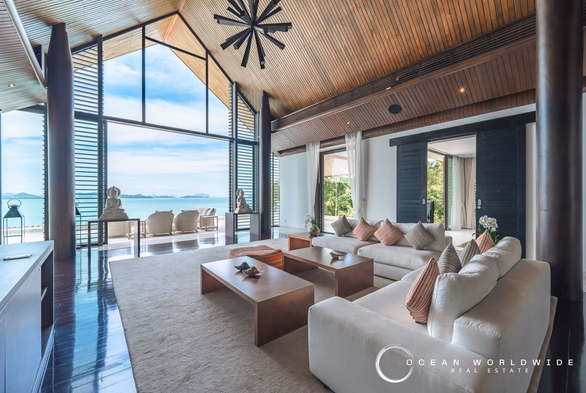 6-BEDROOM BEACHFRONT VILLA, CAPE YAMU — photo 14
