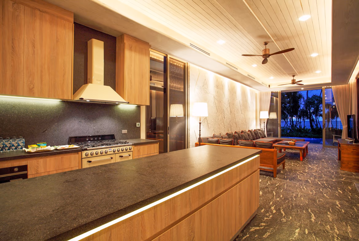 BEACH FRONT VILLA AT NATAI BEACH — photo 6