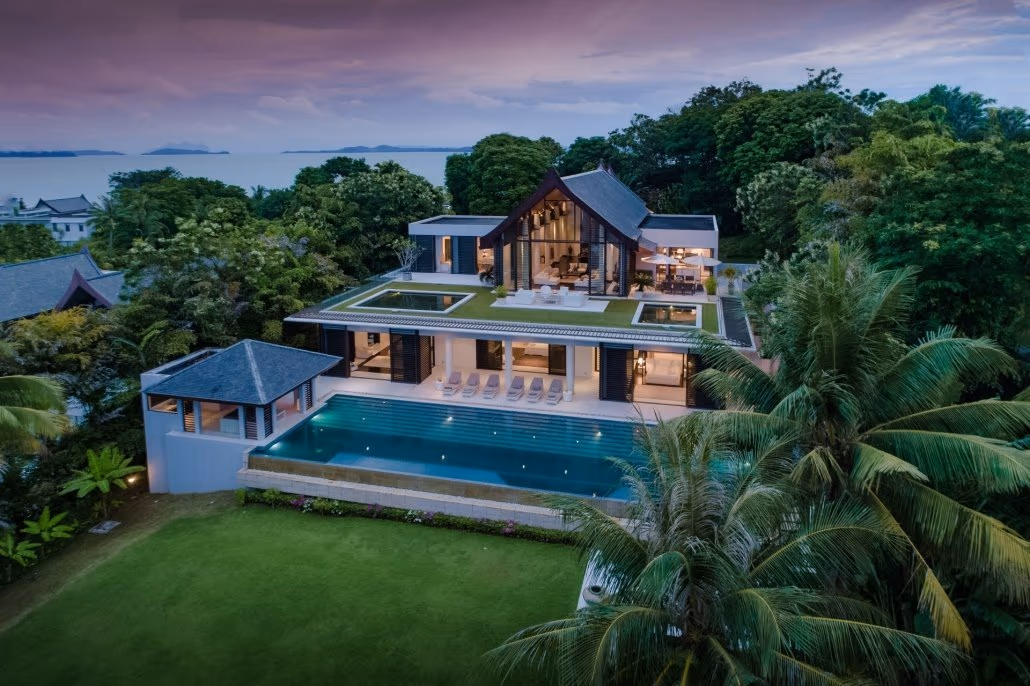 ELEGANT 5 BED BEACHFRONT VILLA – EAST COAST — photo 5