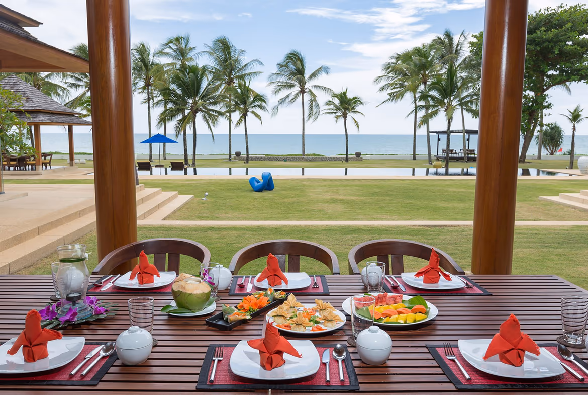 LUXURY BEACH FRONT NATAI VILLA — photo 5
