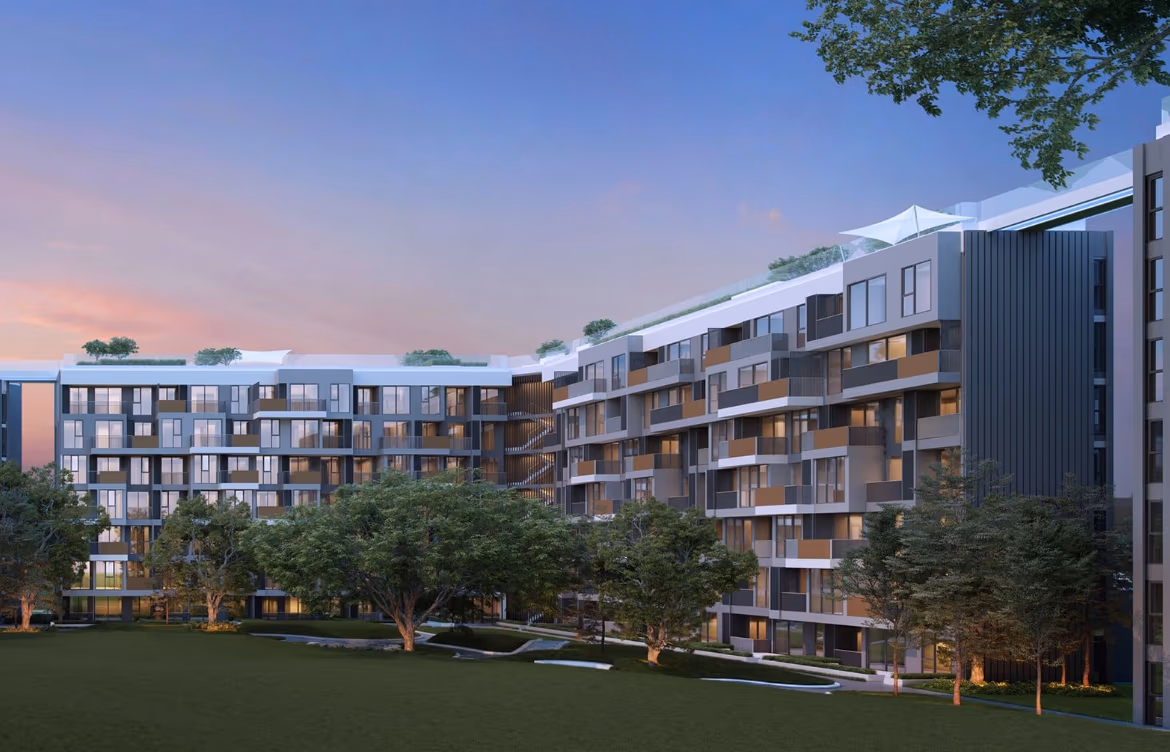BEAUTIFUL CONDOS CLOSE TO GOLF COURSE — photo 5