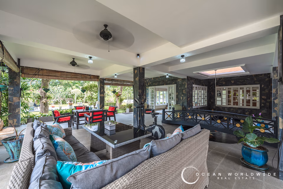 4 BED TRADITIONAL HOME – 1.4 RAI PLOT — photo 13