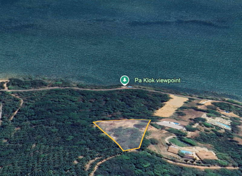 Vacant land in Phuket with sea views.