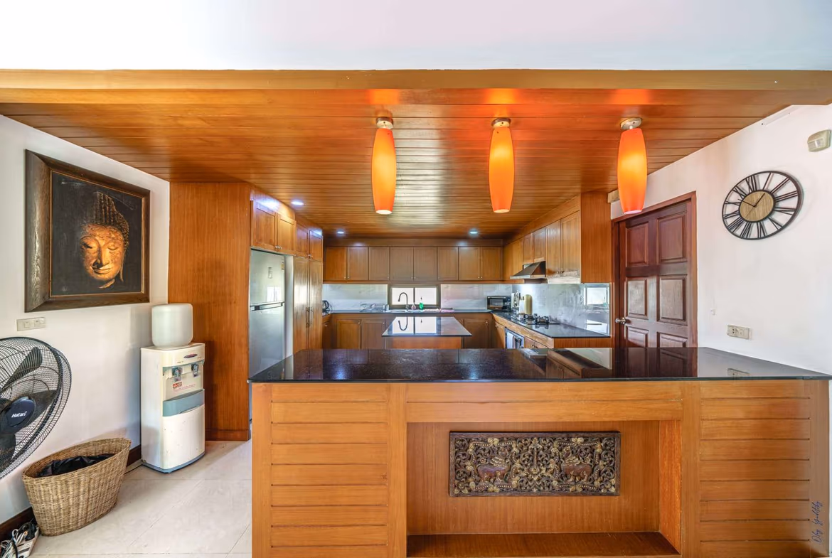 Stunning 8-Bedroom Villa – Bangtao Beach — photo 5